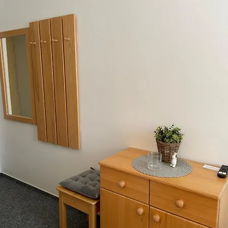 Jecminek Guest house *