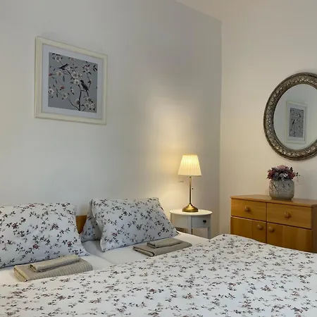 Jecminek Guest house